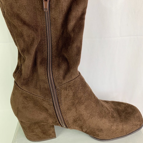 Tall Sueded Brown Block Heel Over The Knee Boots - Picture 10 of 16